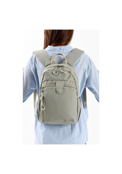 Baginn Unisex Sırt Çantası Paraşüt Kumaş Hafif Çok Cepli Yağmur İtici Kumaş 32 22 Cm 571 Collection Bej