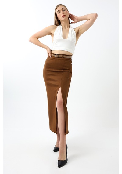 Gugus Kadın Süet Kuamaş Trend Model Uzun Kemerli Fermuar Kapamalı Yırtmaçlı 92 Cm Maxi Boy Etek Kahve Gugus Kadın Süet Kuamaş Trend Model Uzun Kemerli Fermuar Kapamalı Yırtmaçlı 92 Cm Maxi Boy Etek Kahve