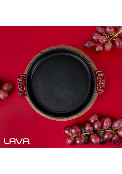Lava Döküm Yuvarlak Güveç Kabı Döküm Demir Yekpare Çift Kulplu Kayın Servis Ahşabı Çap Ø 17cm.-bordo Bordo