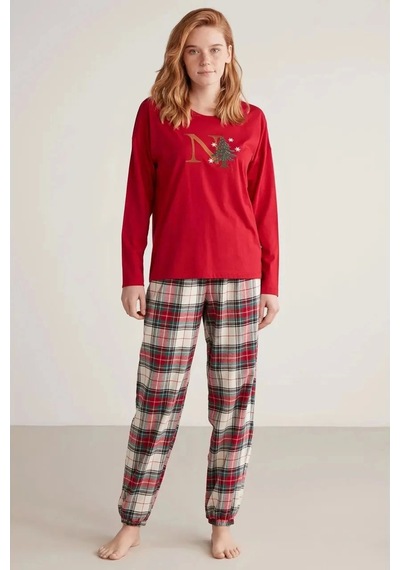 Nautica W606 Kadın Uzun Kollu Ekoseli Pijama Takımı Kırmızı Nautica W606 Kadın Uzun Kollu Ekoseli Pijama Takımı Kırmızı