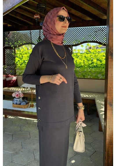 Rabia Şamlı Sezen Triko Takım Antrasit Çok Renkli