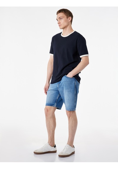 Koton Pamuklu Cepli Bermuda Straight Fit Jean Şort Açık İndigo 6sam40328nd
