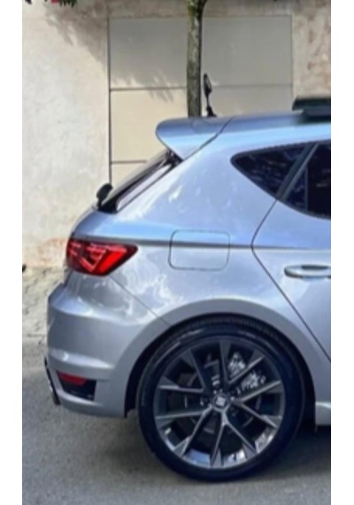 Leon Mk3 2013-2020 Spoyler Bagaj Üstü Rüzgarlık Lz7g Kodlu Boyalı Plastik