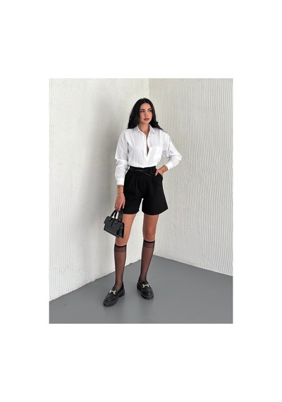 Gugus Kadın Siyah Kemer Detaylı Bol Kesim Şort /loose Cut Shorts Wıth Belt Siyah