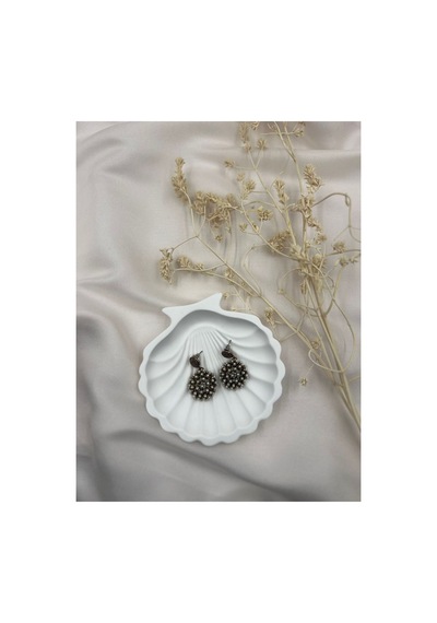 Lunarie Vintage İnci Detaylı Büyük Sallantılı Küpe Altın