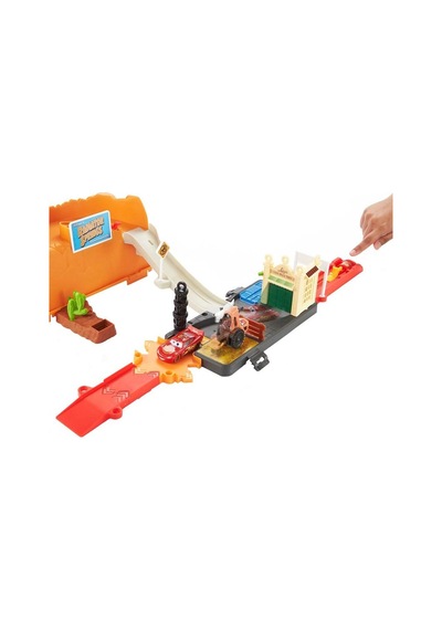 Cars Yarış Heyecanı Oyun Seti Hdn02