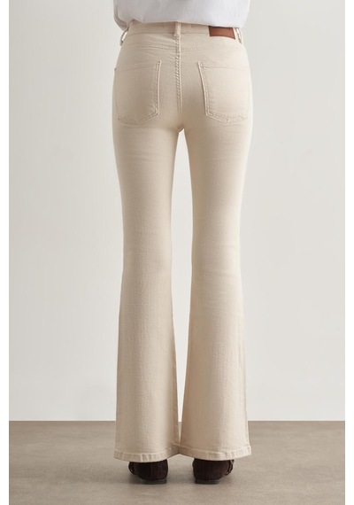 Mizalle Skinny Fit Flare Paça Ekru Denim Pantolon Ekru