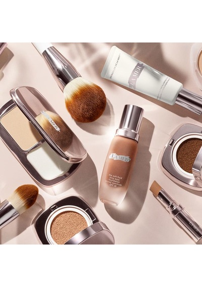 The Soft Fluid Long Wear Spf 20 - Fondöten-220 Neutral 30 Ml