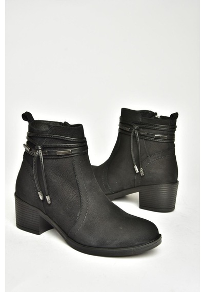 Fox Shoes T555703303 Siyah Hakiki Deri Kalın Topuklu Kadın Bot Siyah