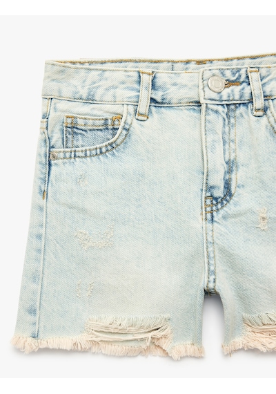 Koton Saçaklı Paça Cepli Pamuklu Denim Şort Lıght Indıgo 6skg40027ad Açık Mavi Koton Saçaklı Paça Cepli Pamuklu Denim Şort Lıght Indıgo 6skg40027ad Açık Mavi