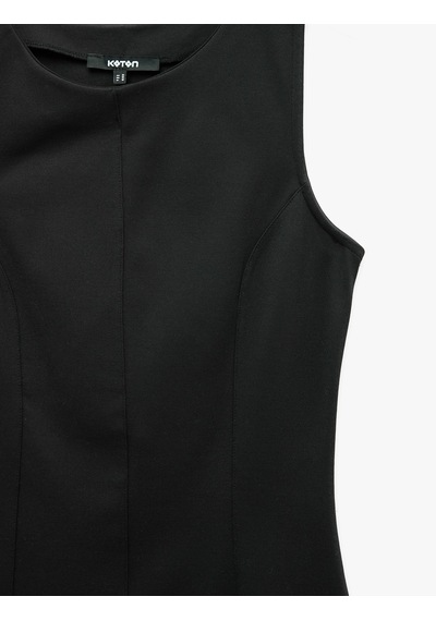 Koton Dikiş Detaylı Slim Fit Bisiklet Yaka Kolsuz Midi Elbise Siyah 7wak80090ek