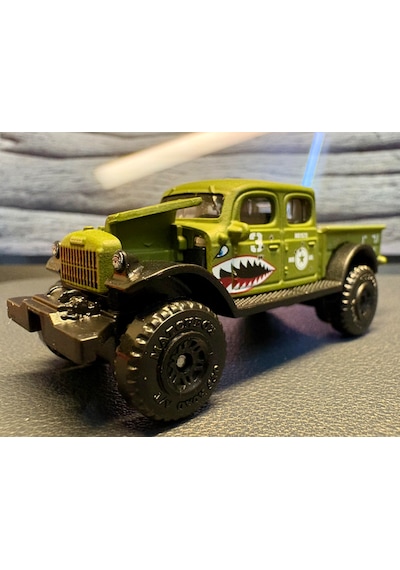 Matchbox Moving Parts 1947 Dodge Power Wagon Yeşil