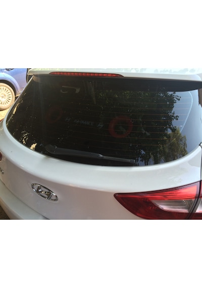 Hyundai İ30 Pandizot Polyesterli Kabartmalı 2 Port Işıklı