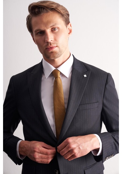 İmza Lacivert Kırlangıç Yaka Çizgili Desen Slim Fit 6 Drop Takım Elbise 1001255166 Lacivert İmza Lacivert Kırlangıç Yaka Çizgili Desen Slim Fit 6 Drop Takım Elbise 1001255166 Lacivert