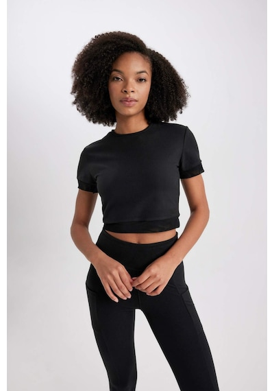 DeFactoFit Crop Bisiklet Yaka Sporcu Kısa Kollu Kadın Tişört - Siyah A2505AX23AUBK81