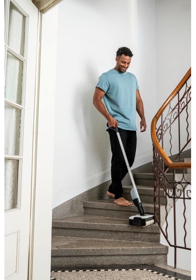 Karcher FC 2-4 Akülü Zemin Temizleme Makinesi (Teşhir)