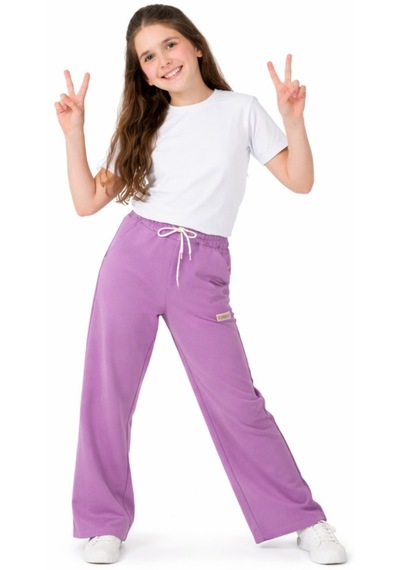 Irem Kız Çocuk Geniş Paça Model Beli Lastik İp Bağlamalı Armalı Cepli Mor Renk Eşofman Altı Mor Irem Kız Çocuk Geniş Paça Model Beli Lastik İp Bağlamalı Armalı Cepli Mor Renk Eşofman Altı Mor