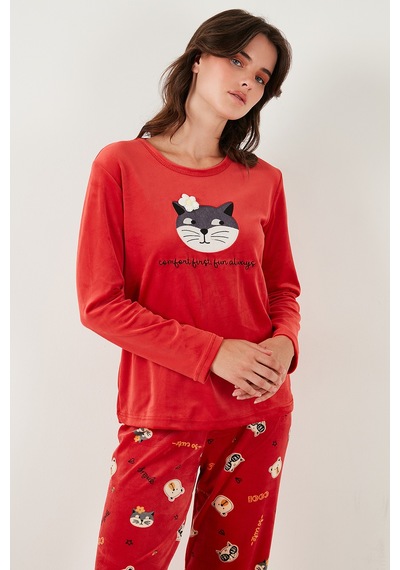Lela Desenli Regular Fit Bisiklet Yaka Uzun Kollu Bayan Pijama Takımı 65713312 Kırmızı Lela Desenli Regular Fit Bisiklet Yaka Uzun Kollu Bayan Pijama Takımı 65713312 Kırmızı