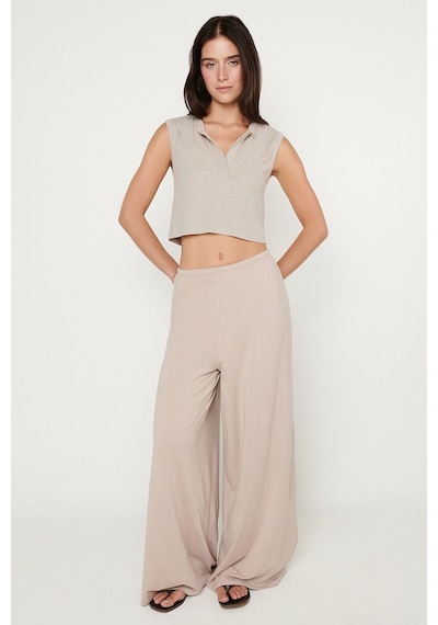 AC&Co / Altınyıldız Classics Kadın Bej Yumuşak Dokulu Standart Fit Cepli Beli Lastikli Rahat Örme Pantolon