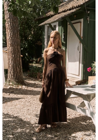 Mai Collection Mai Studios Co. Elisa Gül Detay Koyu Kahve Uzun Elbise