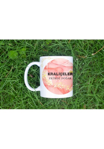 Kraliçeler Ekimde Doğar Yazılı Pembe Mermer Simli Kupa Bardak - Kadın Doğum Günü Hediye Beyaz