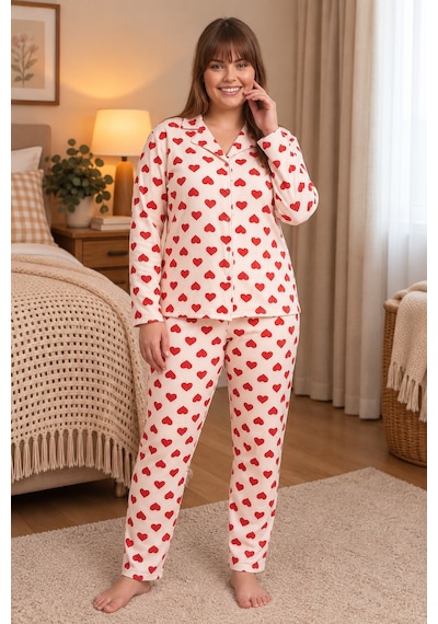 Wordex Mirano 9850 Uzun Kollu Şardonlu Soft Kışlık Düğmeli Büyük Beden Kalpli Kadın Pijama Takımı Ekru Wordex Mirano 9850 Uzun Kollu Şardonlu Soft Kışlık Düğmeli Büyük Beden Kalpli Kadın Pijama Takımı Ekru
