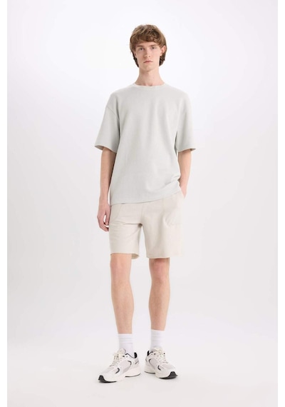 DeFacto %100 Pamuk Slim Fit Dar Kesim Dar Paça Cepli Basic Düz Şort B8673AX25SMGR437