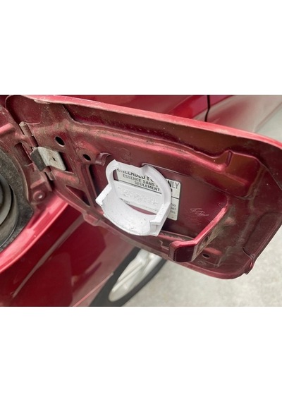 Subaru Forester Benzin/yakıt Depo Kapağı Tutucu - Takviye Garnitürlü Gusseted