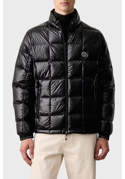 Armani Exchange Kuş Tüyü Dolgulu Regular Fit Dik Yaka Mont Erkek Mont Xm003474 Af23755 Uc001 Siyah Armani Exchange Kuş Tüyü Dolgulu Regular Fit Dik Yaka Mont Erkek Mont Xm003474 Af23755 Uc001 Siyah