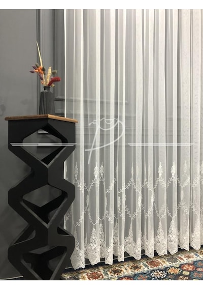 Tül Perde Etek Geniş Işleme Sungur Desen Ekru