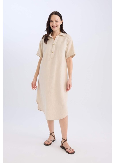 DeFacto Regular Fit Düğmeli Polo Yaka Basic Düz Müslin Kısa Kollu Midi Elbise D5363AX24AUBG186 DeFacto Regular Fit Düğmeli Polo Yaka Basic Düz Müslin Kısa Kollu Midi Elbise D5363AX24AUBG186