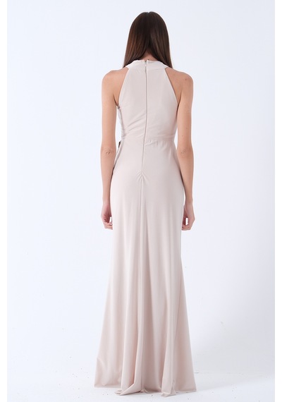 Feminist Bej Halter Yaka Drapeli Beli Gold Toka Detaylı Straplez Abiye 9705862