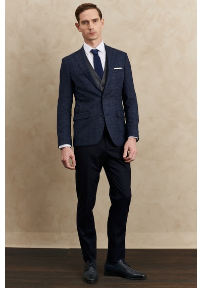 AC&Co / Altınyıldız Classics Erkek Lacivert Slim Fit Dar Kesim Mono Yaka Desenli Yelekli Takım Elbise 4A3123100002LAC546N Lacivert AC&Co / Altınyıldız Classics Erkek Lacivert Slim Fit Dar Kesim Mono Yaka Desenli Yelekli Takım Elbise 4A3123100002LAC546N Lacivert
