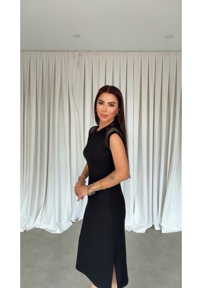 Buğrahayalin Kadın Omuz File Detay Iki Yandan Yırtmaç Detay Yanları Yırtmaçlı Midi Boy Elbise Siyah Buğrahayalin Kadın Omuz File Detay Iki Yandan Yırtmaç Detay Yanları Yırtmaçlı Midi Boy Elbise Siyah