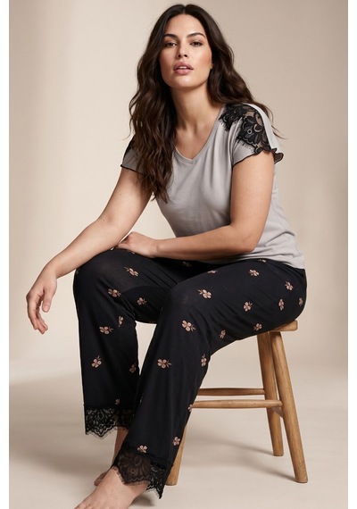Siyah İnci Dantelli Büyük Beden Battal Viskon Örme Pijama Takım 8066 Açık Gri