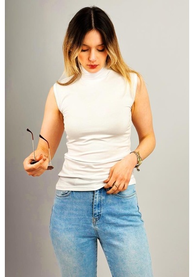 Kadın 4lü Yarım Balıkçı Kolsuz Sıfır Kol Body Siyah - Beyaz