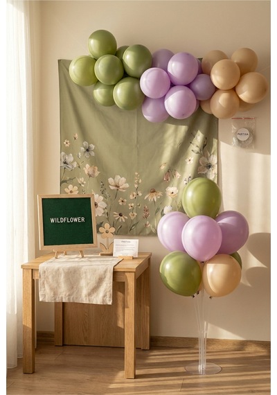 Kır Çiçeği Temalı Doğum Günü Süsleme Deluxe Set Koyu Yeşil Keçe Yazı Panosu Standlı Balon Zincirli 7li Şeffaf Balon Standlı Cottagecore Seti 3+ Yaş