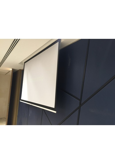 Sanper Sp-300 300X225 Motorlu Projeksiyon Perdesi 2 Adet Kumandalı