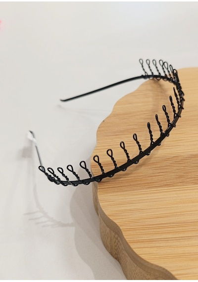 Monalisa Home Sporcu Modern Figürlü Metal Taç Siyah