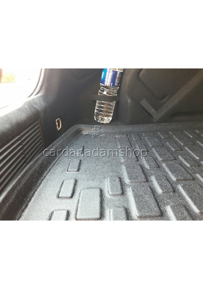 Peugeot 3008 2019 Model Alt için Uyumlu Araç içinde Çekilmiş Foto
