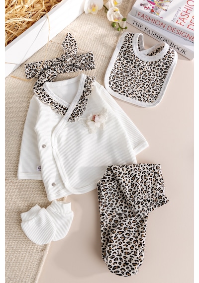 Babymod Leopar Baskılı 5 Parça Kız Bebek Hastane Çıkışı Bebek Takımı Krem