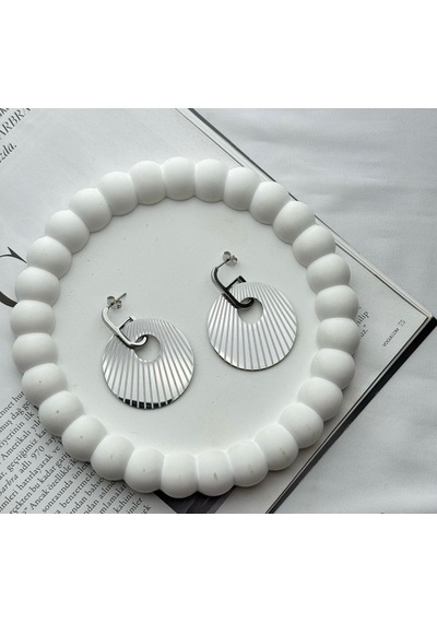 Kadın Çelik Küpe Güneş Işığı Desen Yuvarlak Plaka Küpe 001