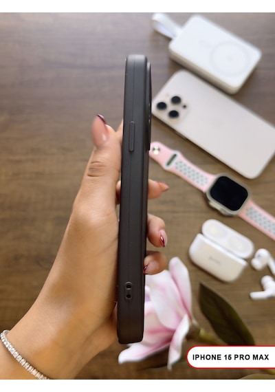 Apple iPhone 15 Pro Max Uyumlu Kamera Korumalı Darbeye Dayanıklı Renk Atmayan Keep Silikon Kılıf Siyah