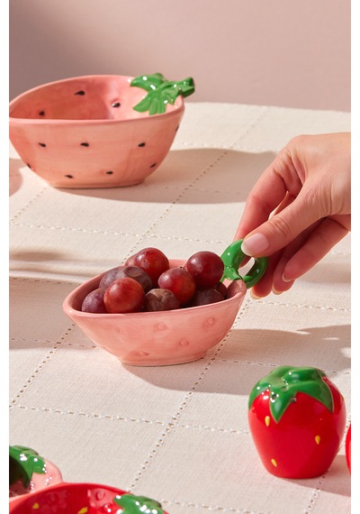 Karaca Strawberry Çerezlik 14 Cm Pembe