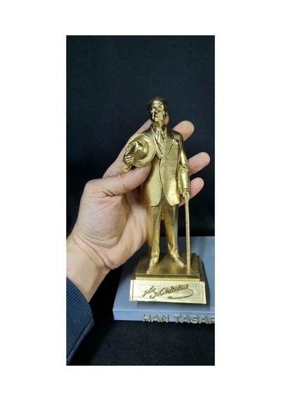 Atatürk İmzalı 20 Cm 170 Gram Biblo Altin Renk