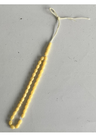 Oval Kesim Kokulu Toz Kehribar Tesbih 33lük 5mm A006