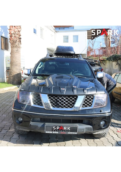 Nissan Navara 2006-2015 Yıl Aralığı Uyumlu Ön Kaput Scoop Siyah