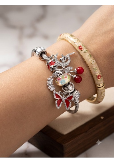 Charm Detaylı Çelik Bileklik Seti Kırmızı Kelebek & Kiraz Sallantılı