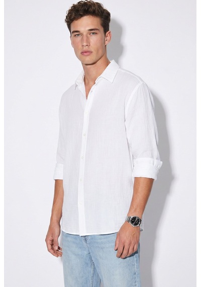 Bianco Lucci Erkek Nefes Alabilir Yarım Oversize Müslin Kumaş Uzun Kol Yakalı Gömlek 60001001 - Beyaz Bianco Lucci Erkek Nefes Alabilir Yarım Oversize Müslin Kumaş Uzun Kol Yakalı Gömlek 60001001 - Beyaz