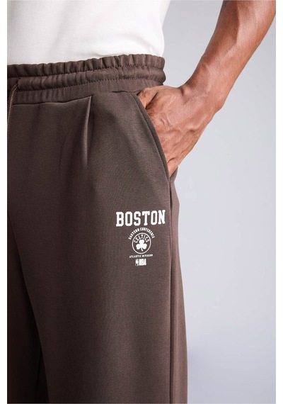 Defacto Nba Boston Celtics Baggy Fit Şerit Detaylı Baskılı Jogger H9647ax26aubn338 Kahve-bn338